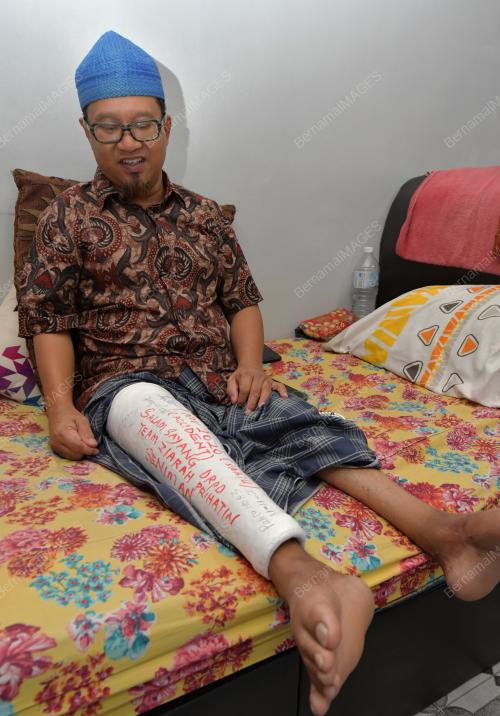 SERAH SUMBANGAN KEPADA AHMAD SALMAN