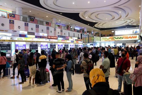 TIKET PENGANGKUTAN AWAM LARIS DIJUAL