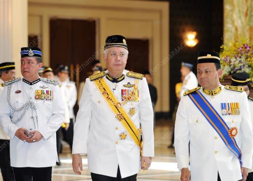 TUANKU ABDUL HALIM MU'ADZAM SHAH