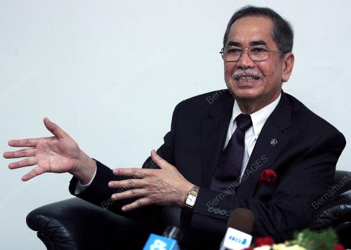 WAN JUNAIDI