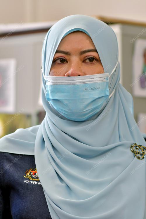 DATUK SERI RINA HARUN
