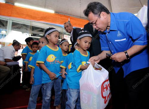 KL18_15072015_PELANCARAN
