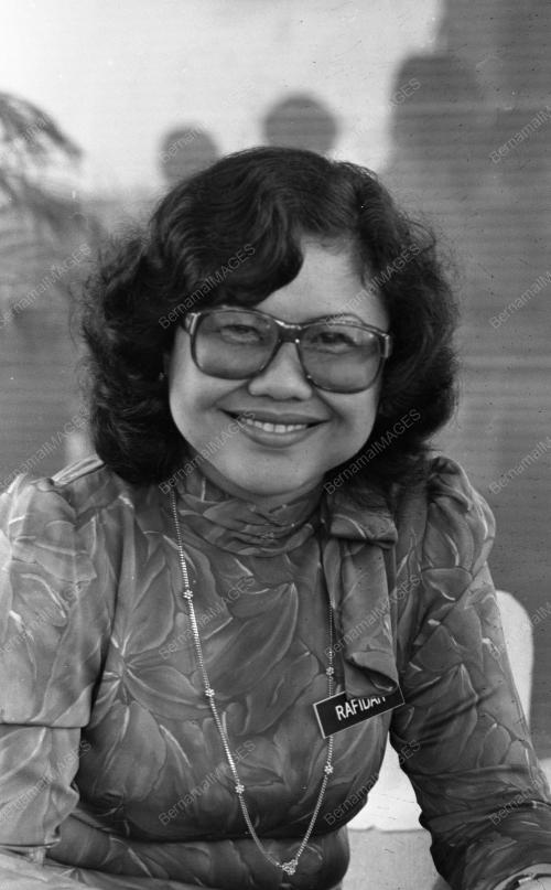 KL18_16012015_RAFIDAH_STESEN_MINYAK