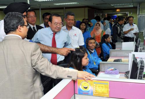KL18_16022012_TNB_CARELINE