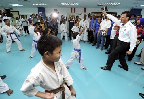 KL18_16032013_UTC_SENTUL