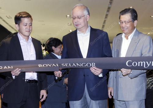 NAJIB TUN RAZAK