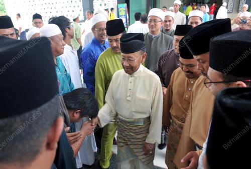 AGONG_SEMBAHYANG_JUMAAT