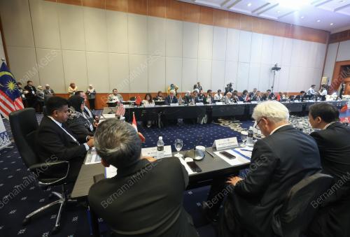 DATIN PADUKA NU-RUL AFIDA KAMALUDIN
