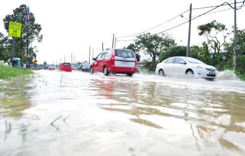 KL18_17032012_BANJIR