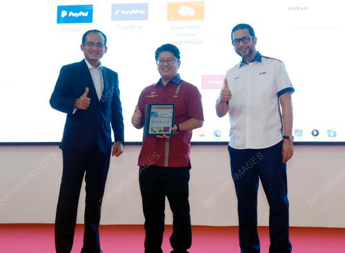 DATUK EWON BENEDICK