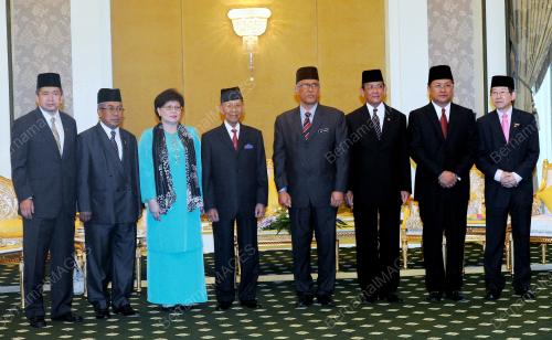 KL18_17072012_BERGAMBAR
