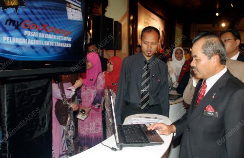 MOHD SIDEK HASSAN
