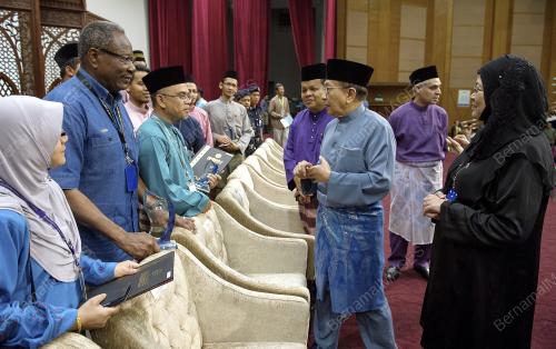 KL18_18032016_UIAM