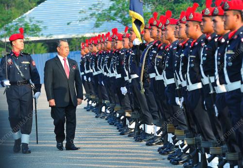 TAN SRI MUHYIDDIN MOHD YASSIN