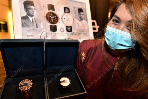 JAM TANGAN EDISI PM