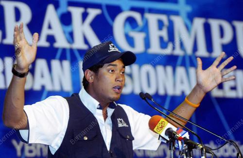 KHAIRY JAMALUDDIN