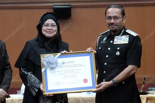 KL18_19032018_LANTIKAN_ANDJUNG_BN201803182259