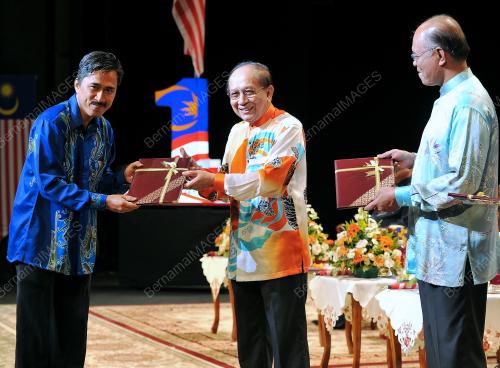 KL18_19072012_RAIS
