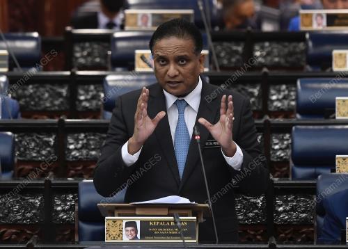 DATUK SERI REEZAL MERICAN NAINA MERICAN