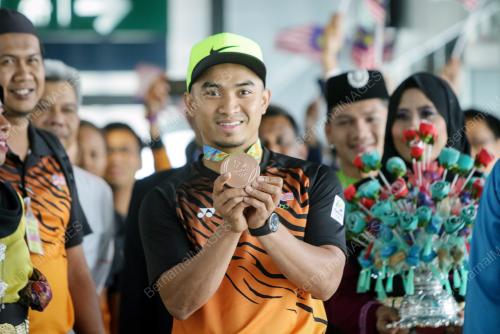 KL18_19082016_AZIZUL_TIBA