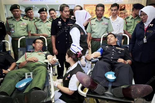 KL18_19102013_DERMA_DARAH