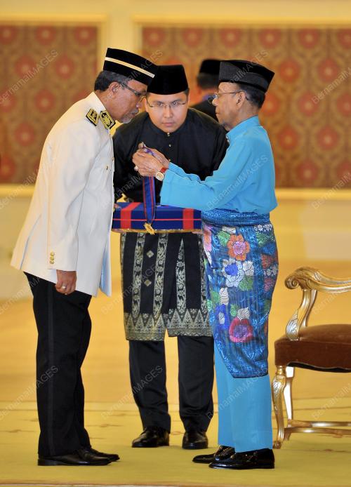 KL18_19112015_AGONG