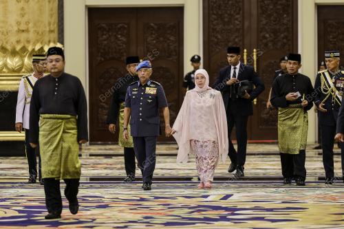 AL-SULTAN ABDULLAH RI'AYATUDDIN AL-MUSTAFA BILLAH SHAH