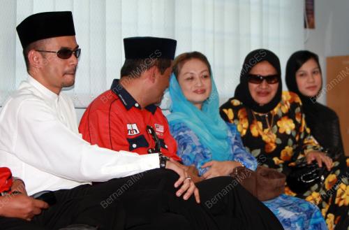 MAHKAMAH SYARIAH GOMBAK