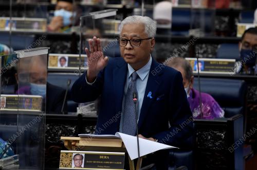 DATUK SERI ISMAIL SABRI YAAKOB