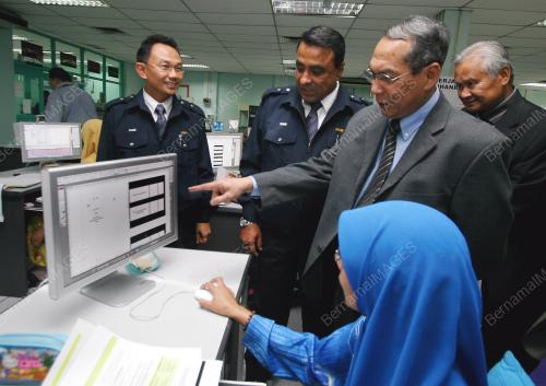 TAN SRI ABDUL RASHID ABDUL RAHMAN