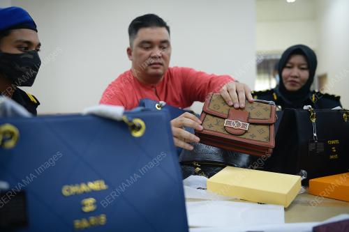 ARIFFIN SAMSUDIN
