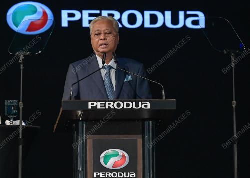 DATUK SERI ISMAIL SABRI YAAKOB