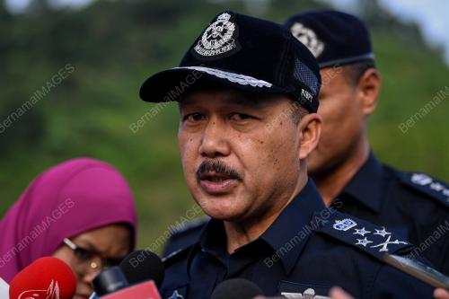 DATUK SERI MOHD YUSRI HASSAN BASRI