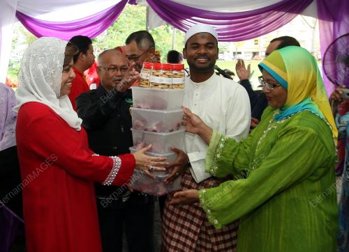 SHAHRIZAT ABDUL JALIL