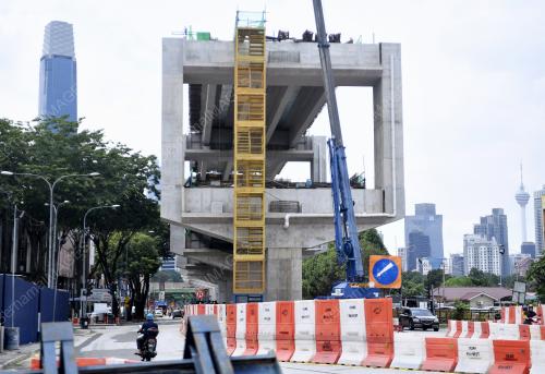 SEKTOR PEMBINAAN BEROPERASI