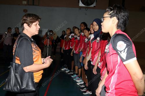 KL18_21022017_BOLA_JARING