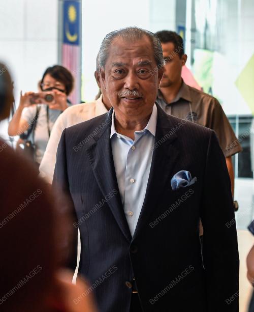TAN SRI MUHYIDDIN YASSIN