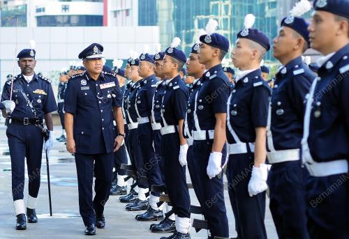 KL18_21112015_POLIS