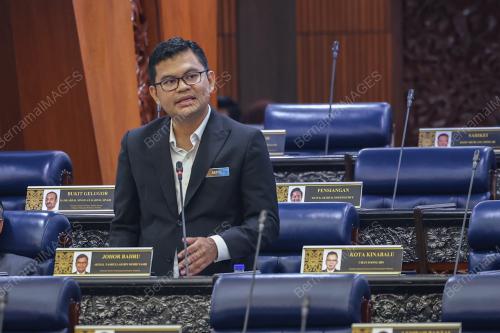 AKMAL NASRULLAH MOHD NASIR