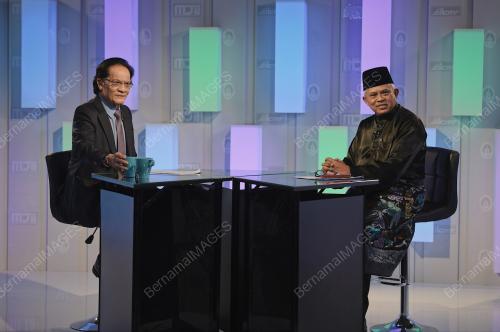 DATUK ROSMAN MOHAMED