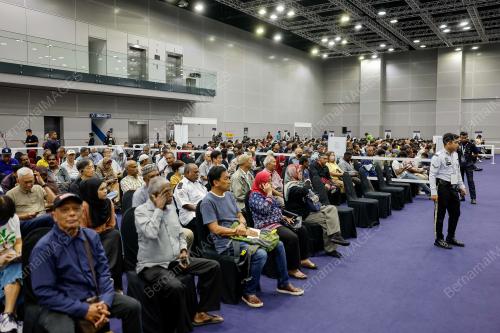 PROGRAM DUA TAHUN KERAJAAN MADANI