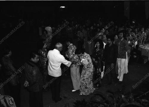 MAKAN MALAM PELADANG