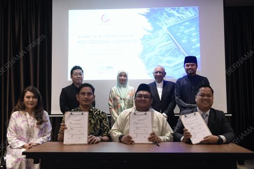 DATUK RAS ADIBA RADZI