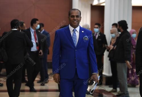 PERSIDANGAN PARLIMEN PENGGAL KETIGA