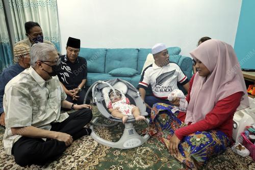 DATUK SERI ISMAIL SABRI YAAKOB