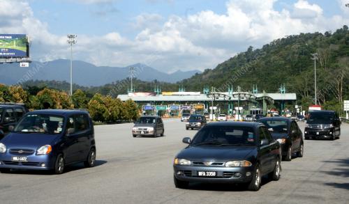 PLAZA TOL KARAK