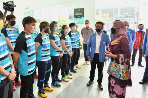 DATIN SERI MUHAINI ZAINAL ABIDIN