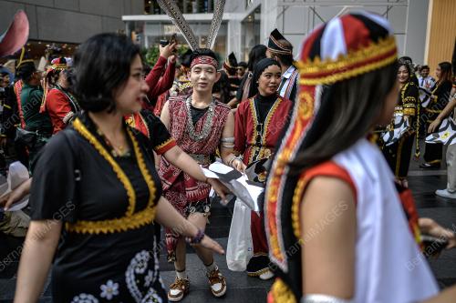 PERARAKAN BUDAYA BORNEO