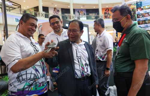 DATUK ZAINUDDIN ABDUL WAHAB