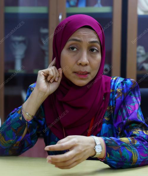 DR. NOOR DINA HASHIM